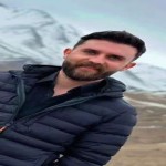تصویر پروفایل علی