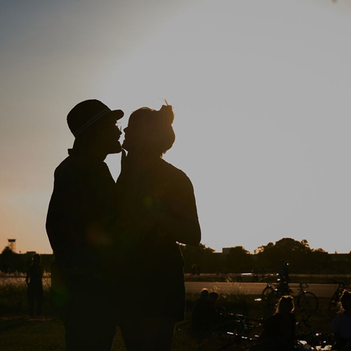 همسریابی نازیار