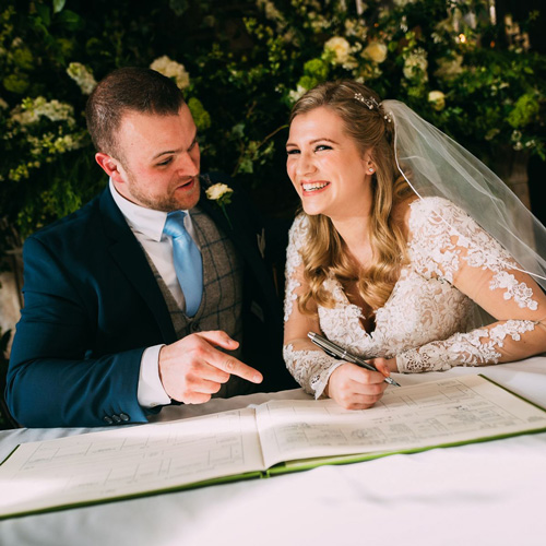 معرفی خانم جهت ازدواج موقت با تصویر