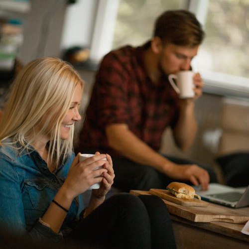 تصویر سایت بامبل دوست یابی