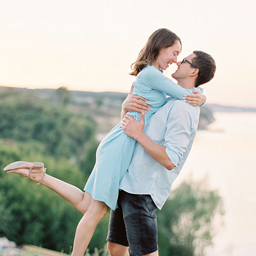 تصویر برنامه مجازی دوست یابی