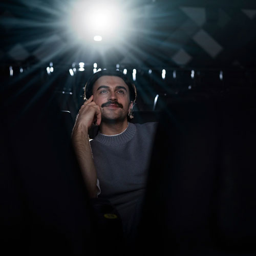 برنامه جدید دوستیابی ایرانی برنامه جدید دوستیابی ایرانی