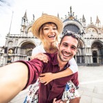 دانلود نرم افزار دوستیابی اناهیتا